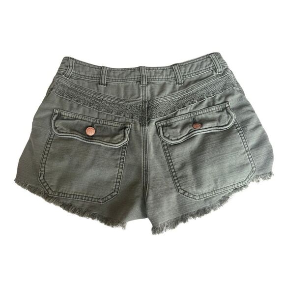 Free People Great Expectations Lace Shorts Olive Green Size 4 Button Fly Shorts - Picture 5 of 9
